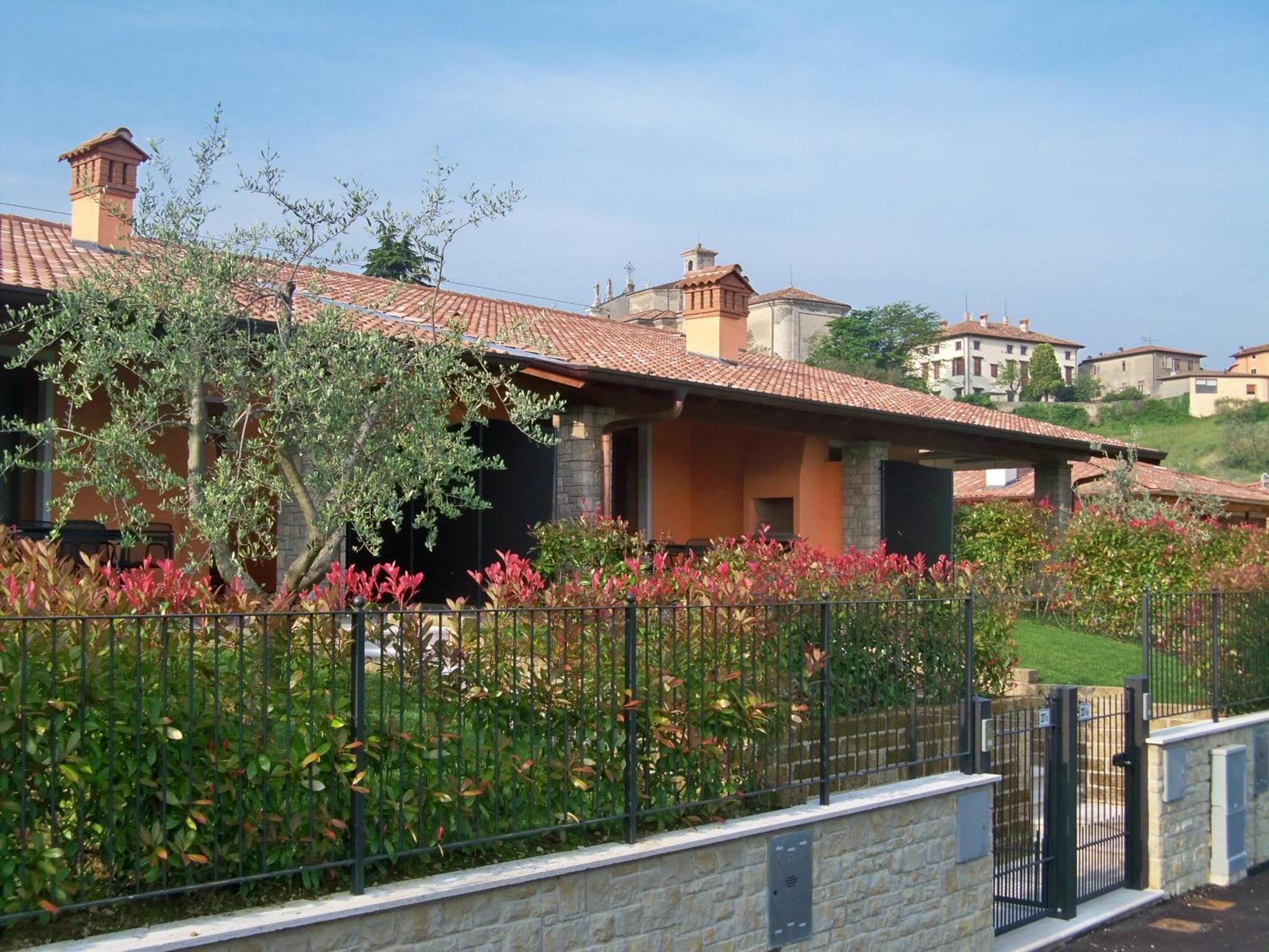 Residence Boschetti مانربا ديل جاردا الغرفة الصورة